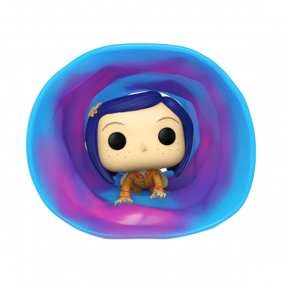 Coraline in Tunnel